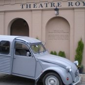 Cultural evening with Stuart's Van